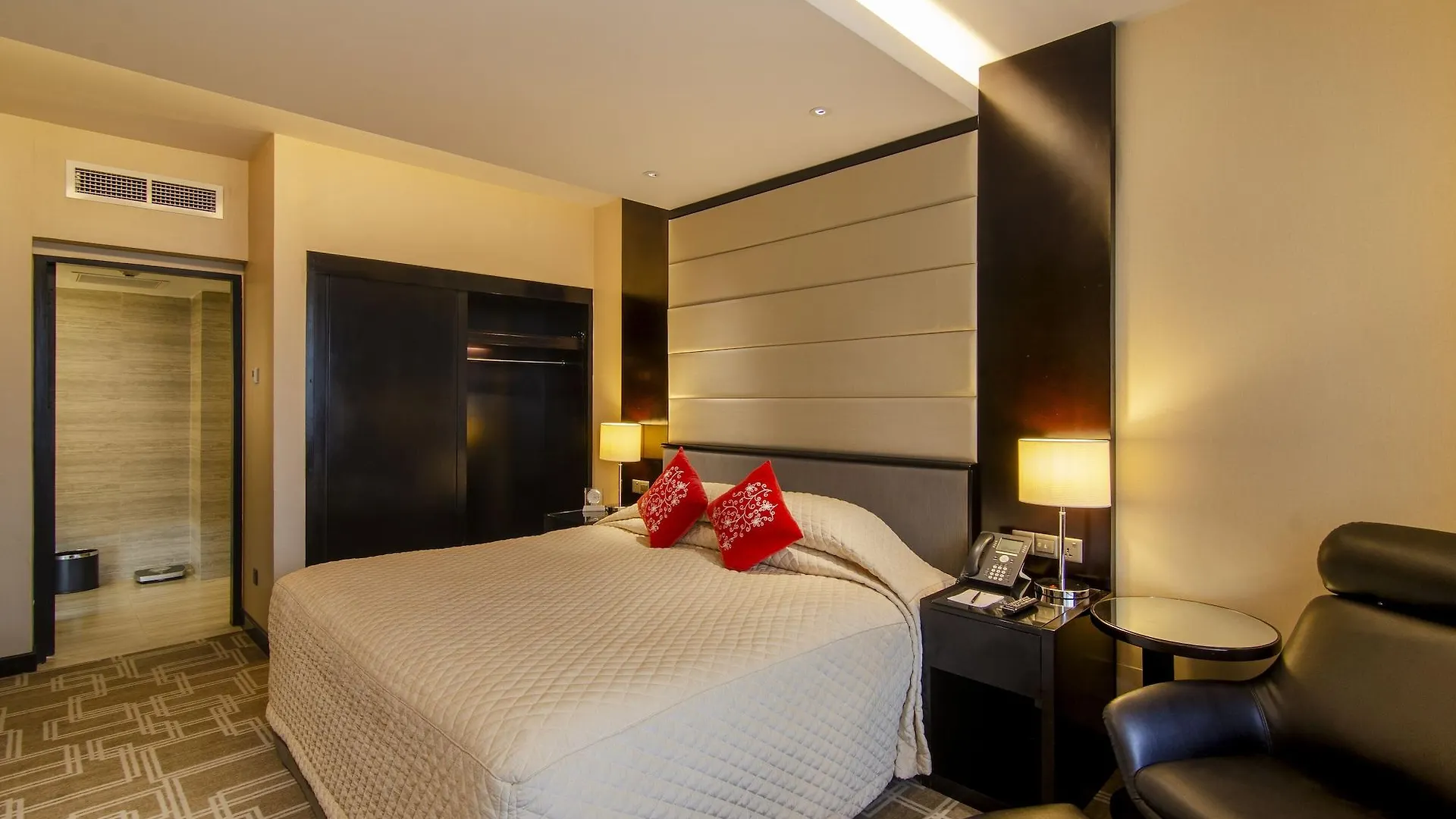 Pan Pacific Sonargaon Dhaka Hotel